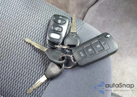 2001 Nissan Frontier Xe из США, поврежденный, VIN 1N6DD26S51C400420